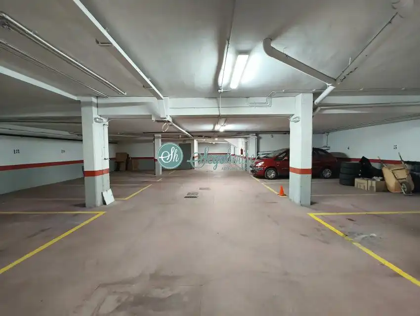 Piso en venta en Torrecaballeros