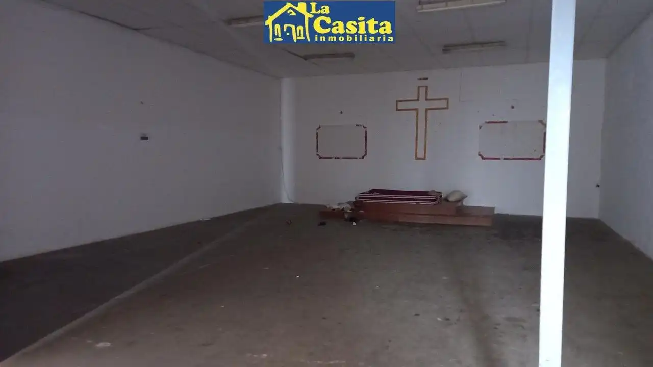 Industrial building for sale in Calle Socuéllamos, imagen 10