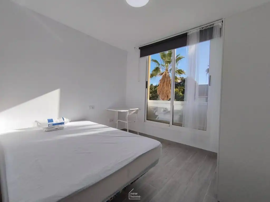 Habitación de Piso para compartir en San Cristóbal de la Laguna con Parquet, Amueblado y Horno