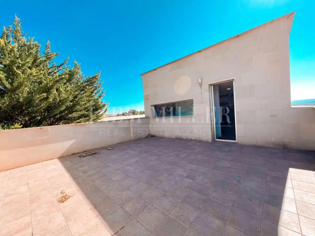 Terrassa de Casa o xalet en venda en Yecla amb Aire condicionat, Calefacció i Jardí privat