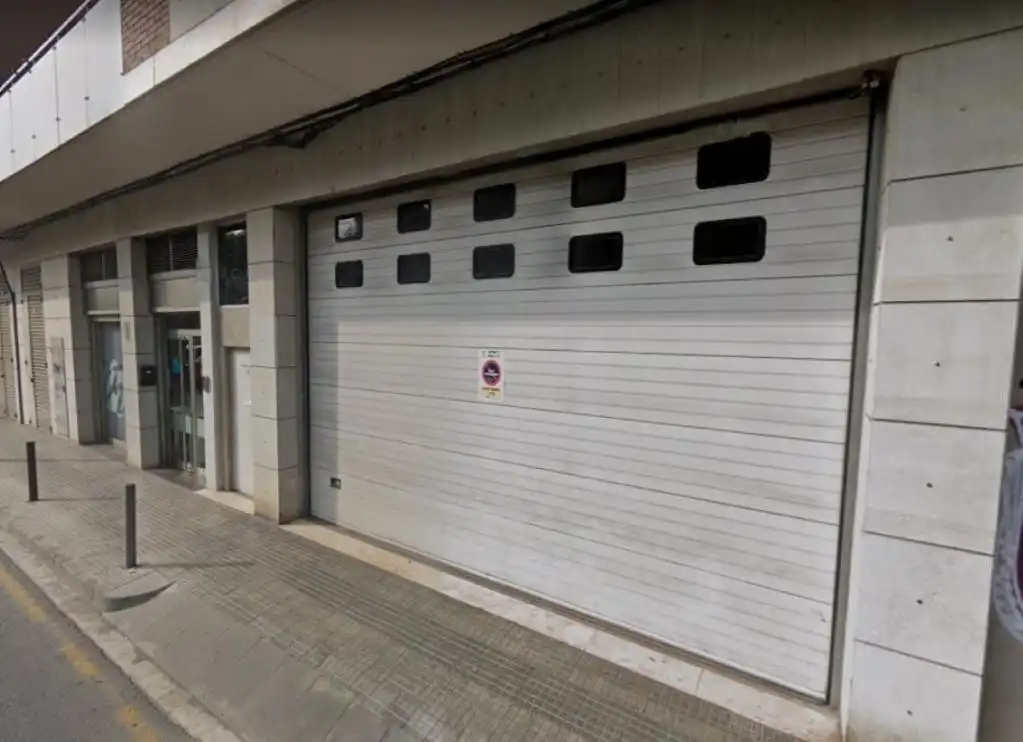 Parcheggio in vendita a AMADEU VIVES, imagen 2