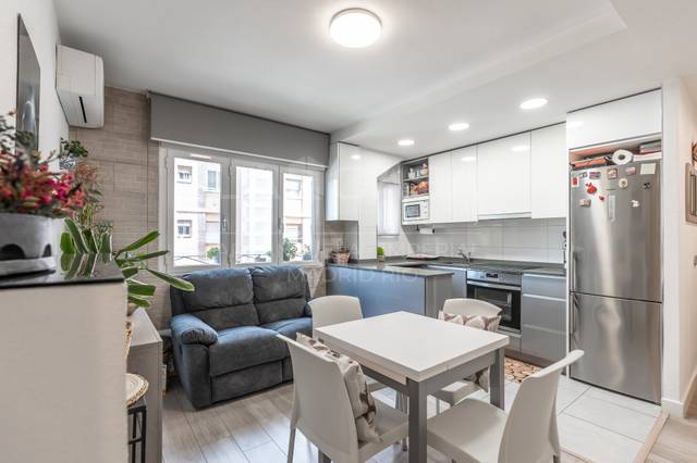 Piso en Venta en Paseo ERMITA DEL SANTO en Los Cármenes