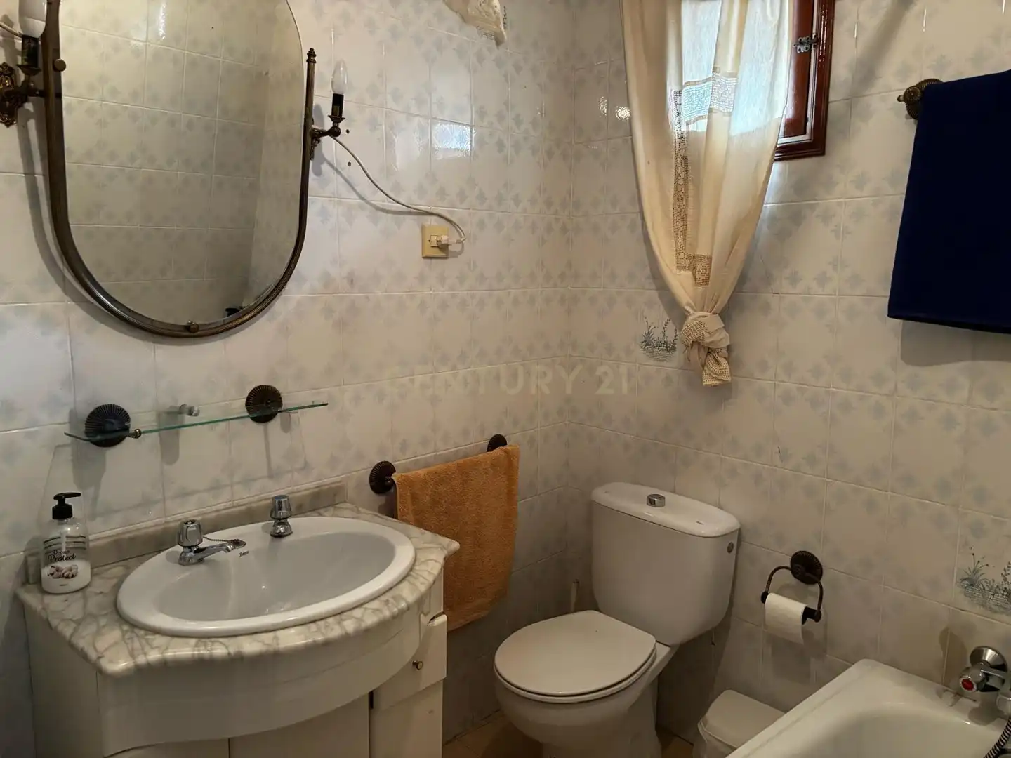 Baño de Casa o chalet en venta en Torrejoncillo con Aire acondicionado, Jardín privado y Trastero