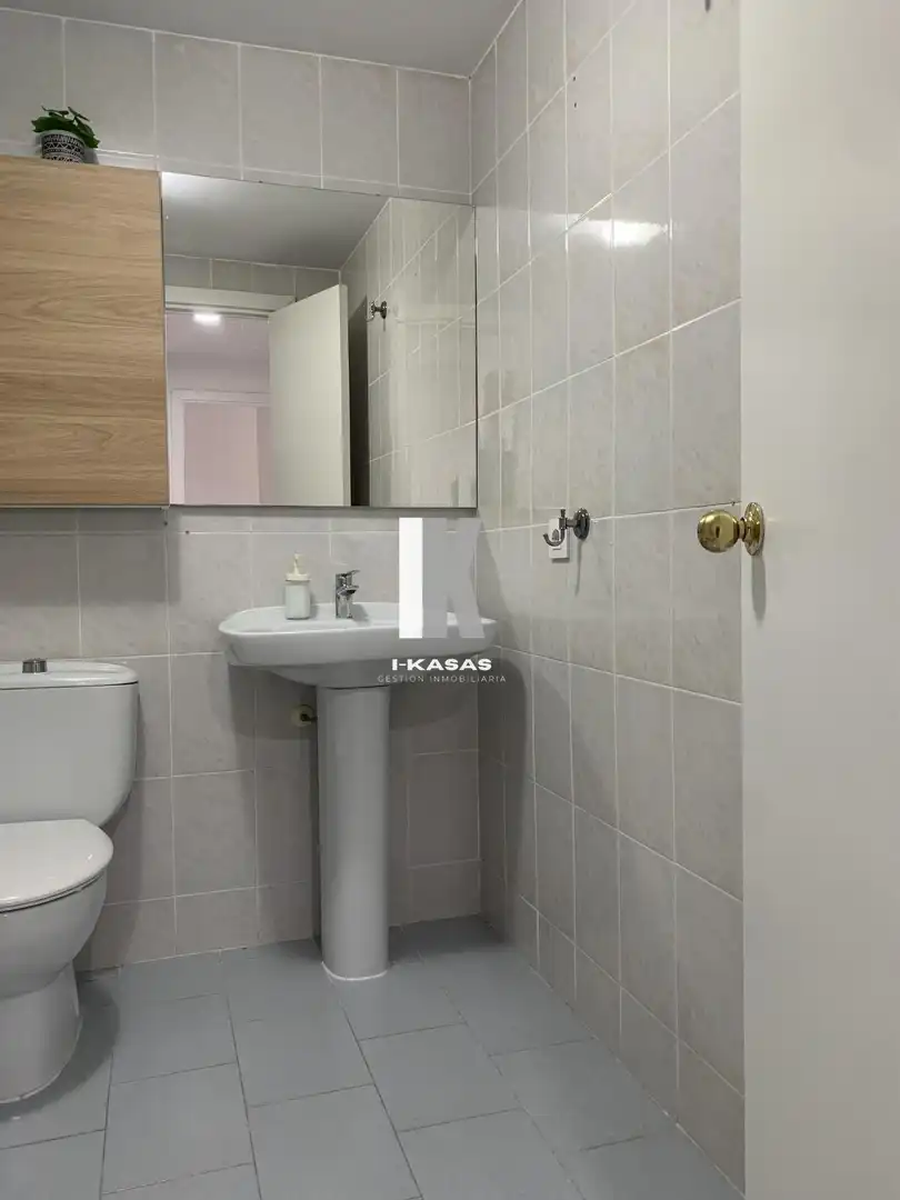 Apartament de lloguer a INGENIERO ANGEL MAYO, La Plata