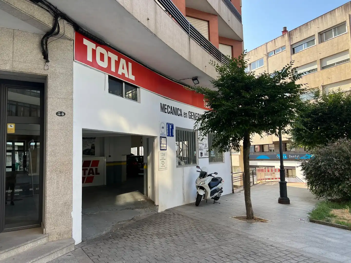 Gewerbefläche zum Verkauf in Rúa do Conde de Torrecedeira