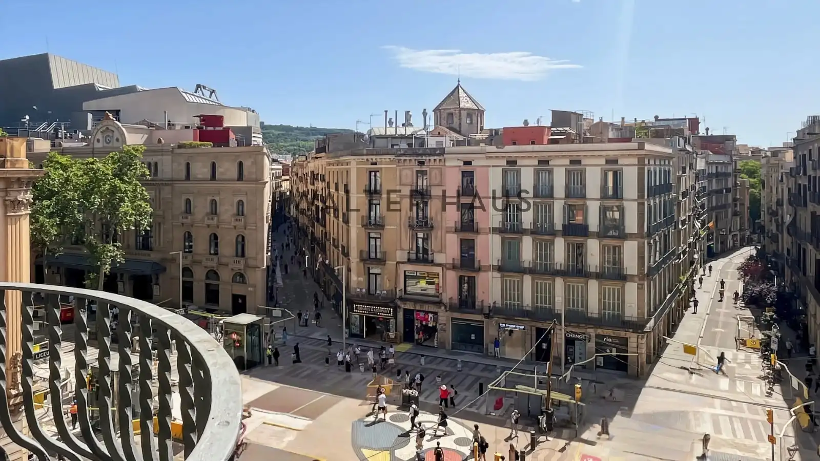 Vista exterior de Piso de alquiler en Barcelona con Aire acondicionado, Calefacción y Terraza