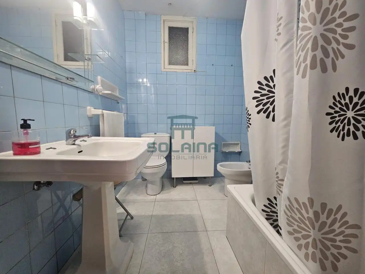 Bathroom of Flat for sale in Ourense Capital   with Heating and Balcony