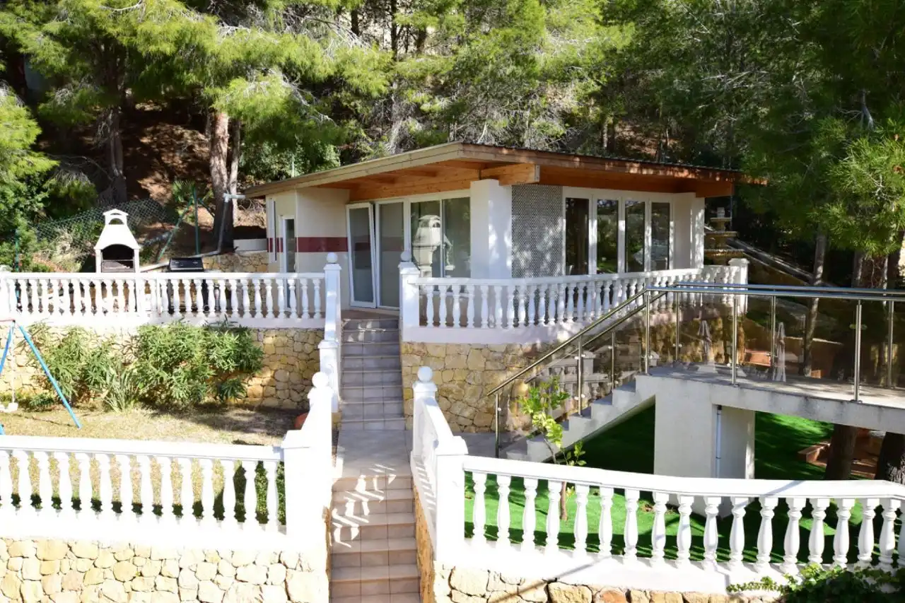 Vista exterior de Casa o chalet en venta en Altea con Aire acondicionado, Jardín privado y Trastero