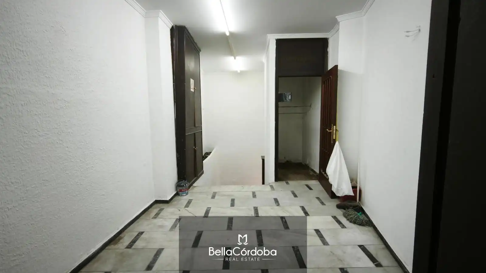 Business premises for sale in Centro, imagen 2
