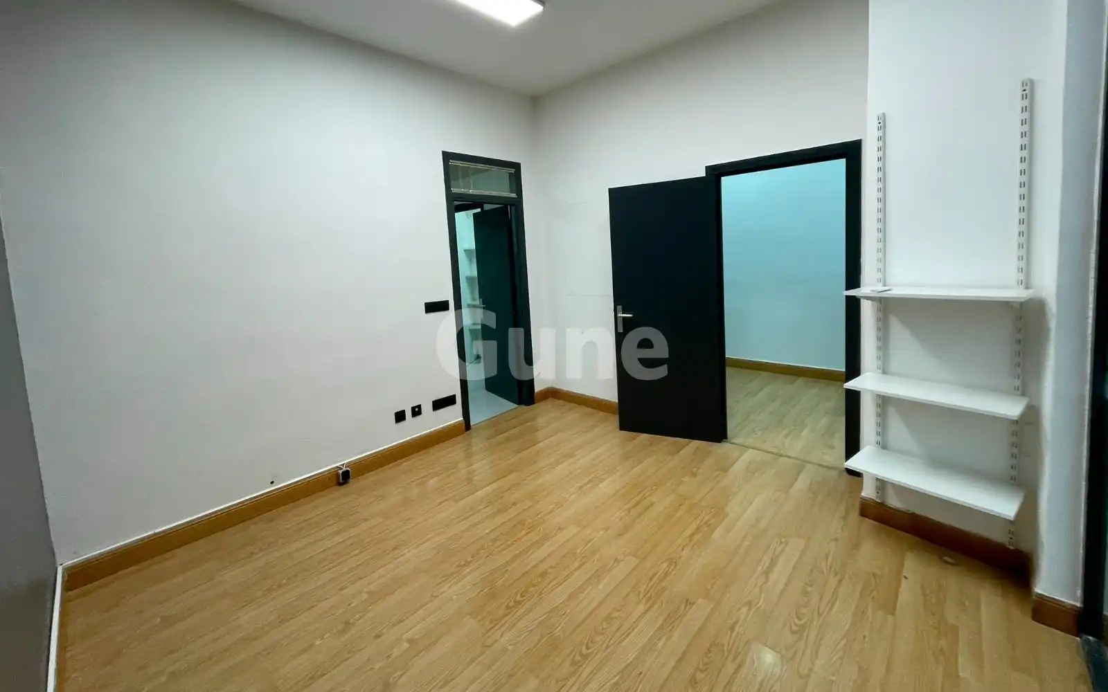 Locale commerciale in affitto a Sempere Kalea, imagen 4