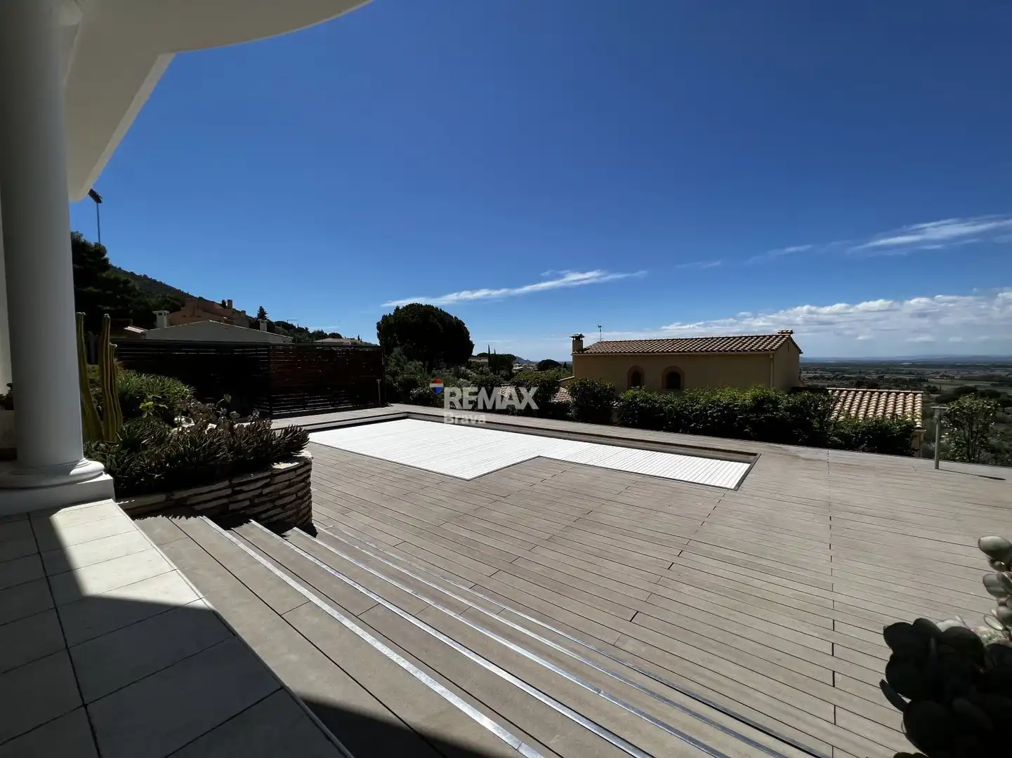 Terrassa de Casa o xalet en venda en Pau amb Aire condicionat, Jardí privat i Terrassa