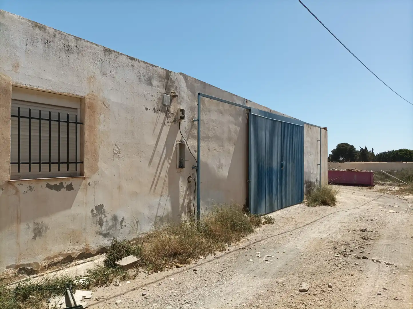 Vista exterior de Local de alquiler en La Mojonera