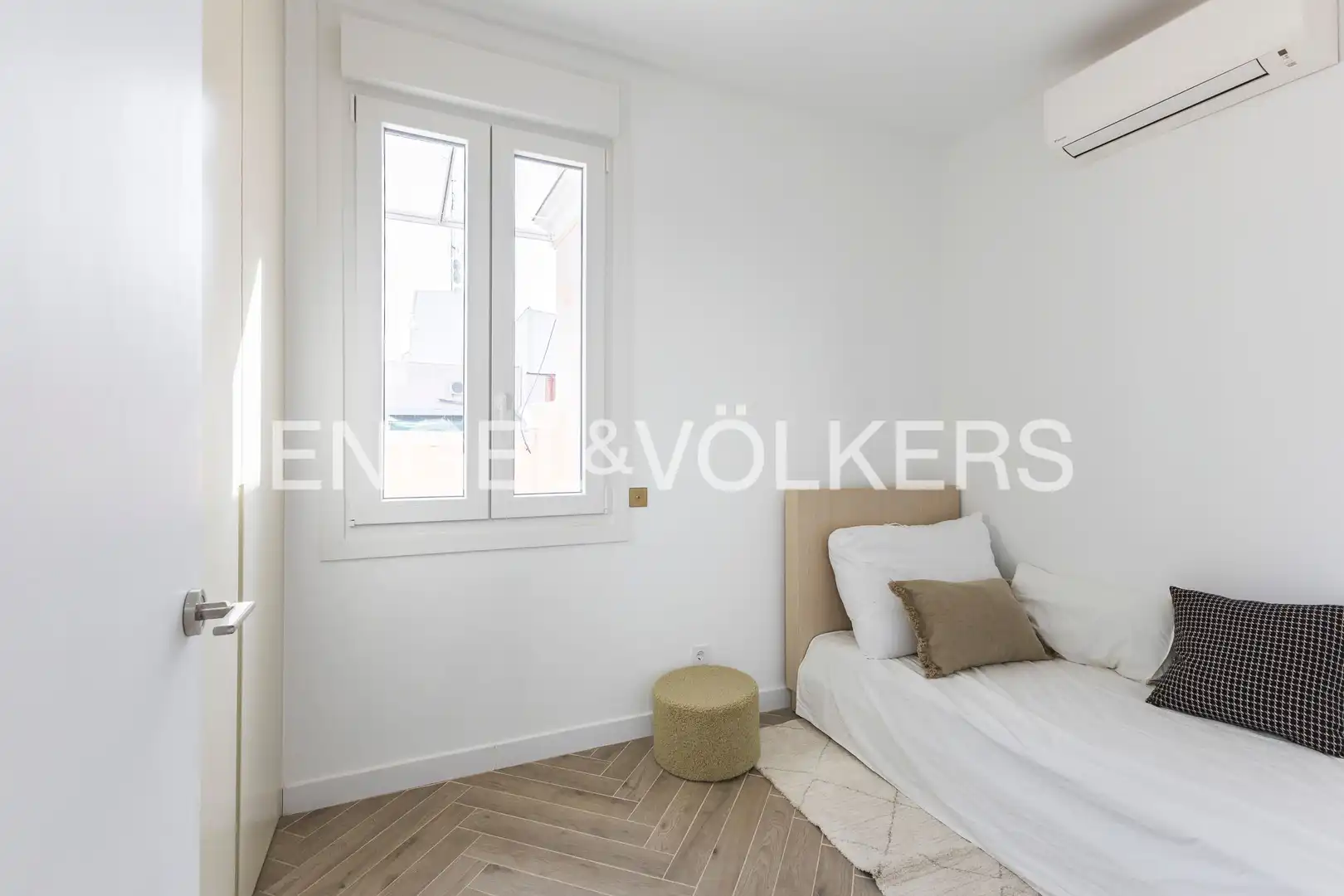Habitación de Ático en venta en Madrid con Aire acondicionado, Calefacción y Terraza