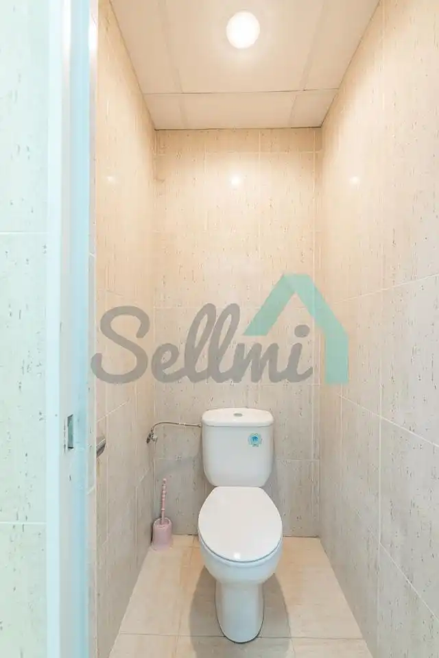 Bathroom of Industrial buildings for sale in Siero
