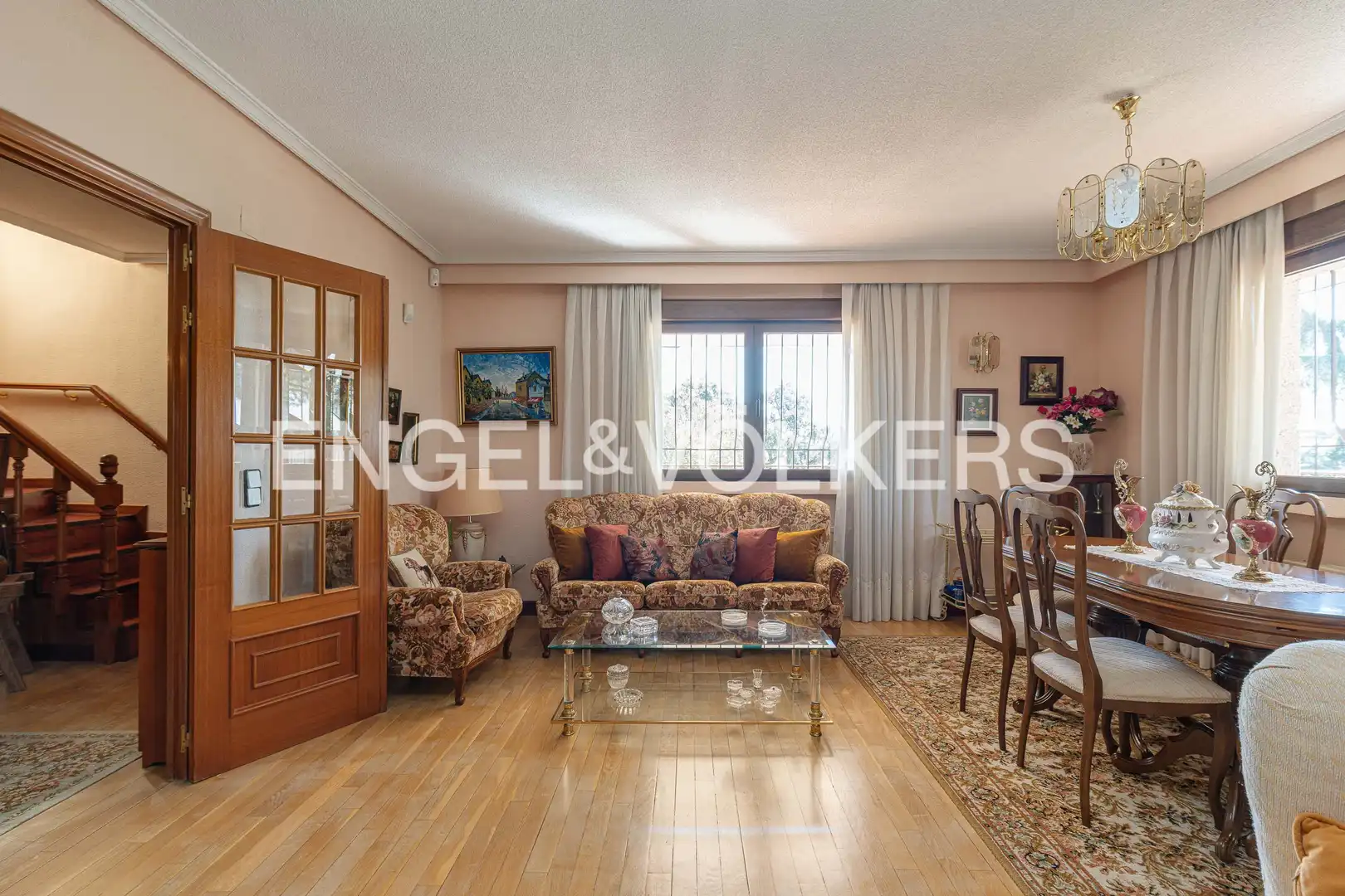Sala de estar de Casa o chalet en venta en Torrelodones con Calefacción, Jardín privado y Terraza