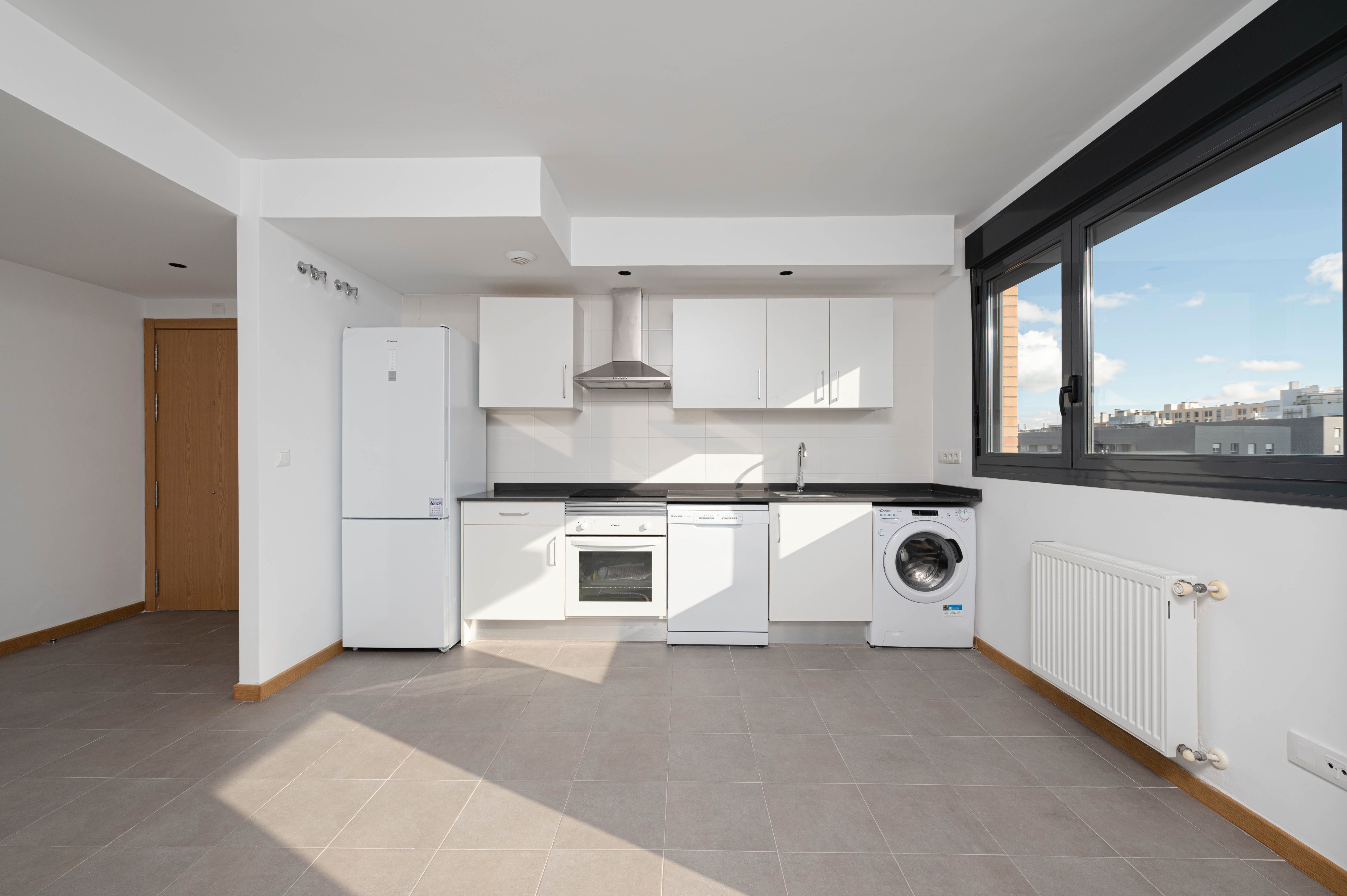 Cuina de Pis en venda en Tres Cantos amb Terrassa i Traster