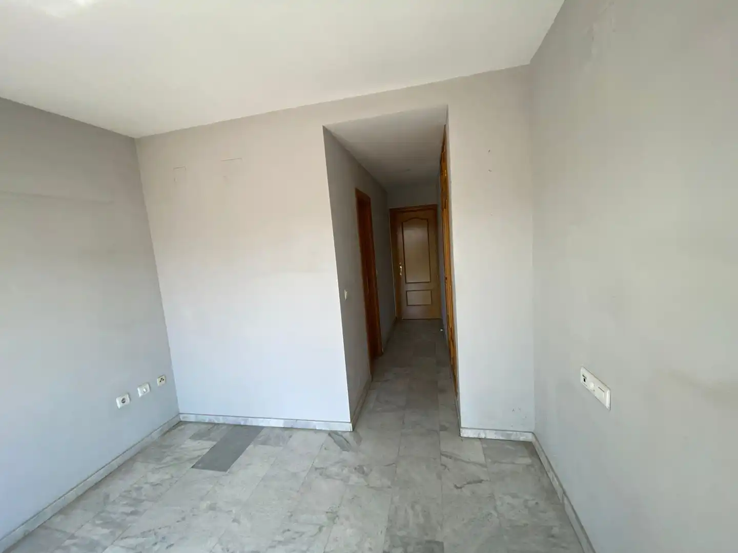 Piso en venta en Granada con Calefacción