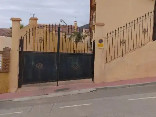 Vista exterior de Traster de lloguer en Alhaurín de la Torre