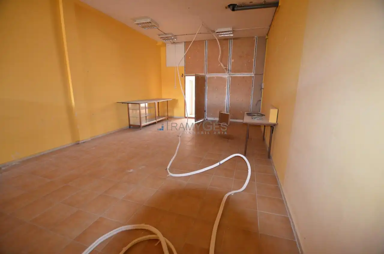 Commercial properties for sale in AVENIDA DE LA CONCORDIA, Tui