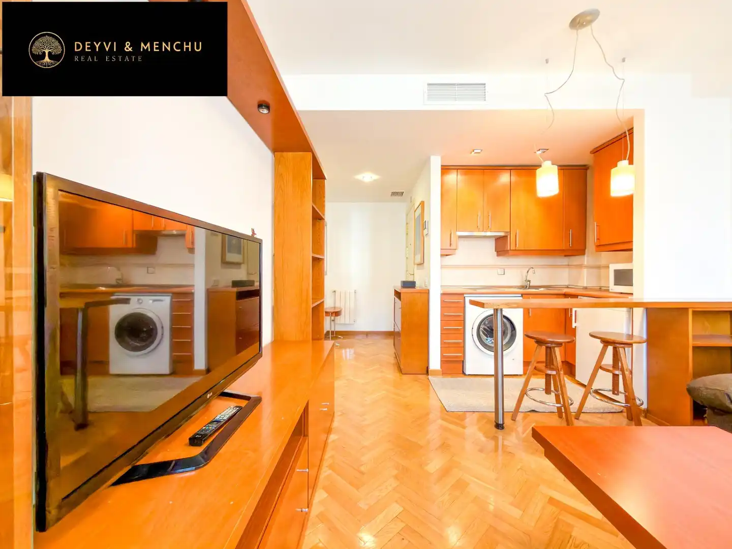 Kitchen of Flat for sale in Madrid  with Air Conditioner, Heating and Storage room
