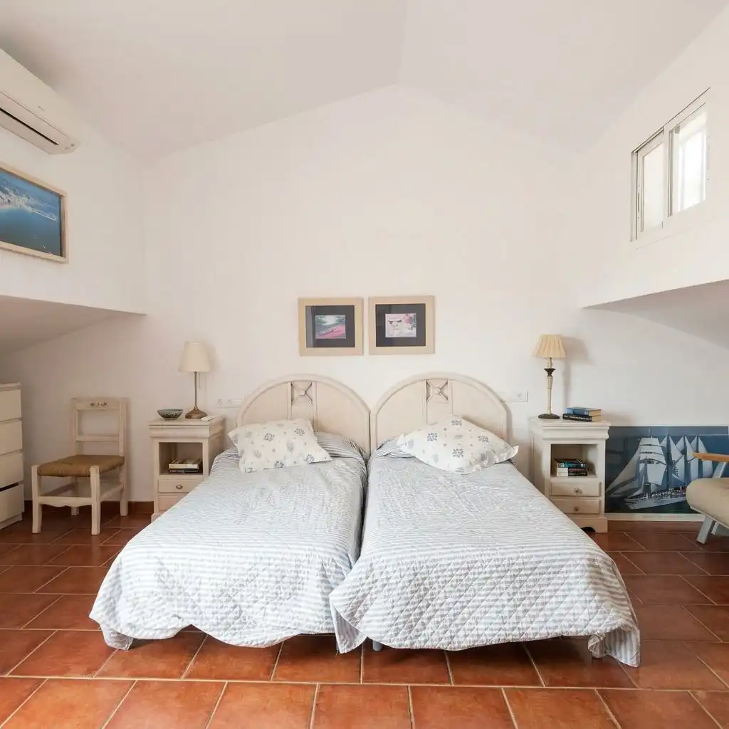 Terraced house for sale in Avenida del RIO FRIO, imagen 13