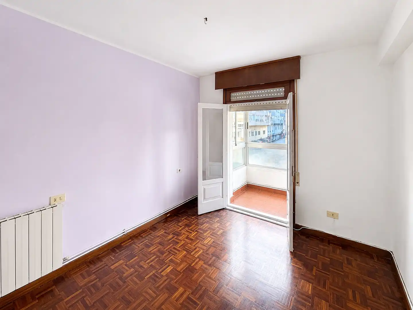 Bedroom of Flat for sale in Vigo   with Heating, Parquet flooring and Balcony