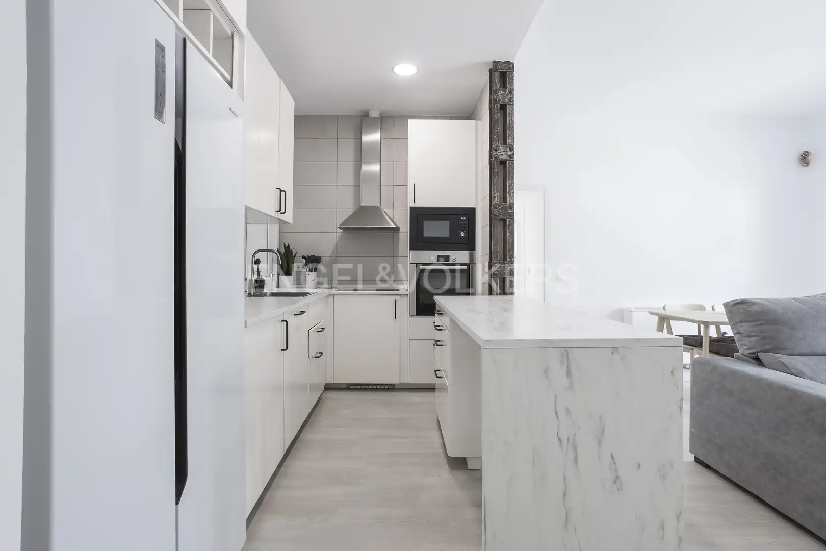 Küche von Wohnung zur Miete in Madrid mit Heizung, Parkett und Möbliert