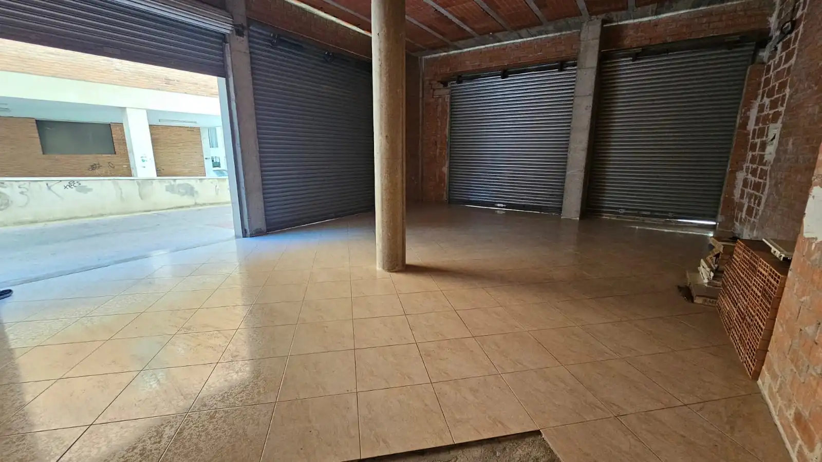 Business premises to rent in Carrer Colón 37B