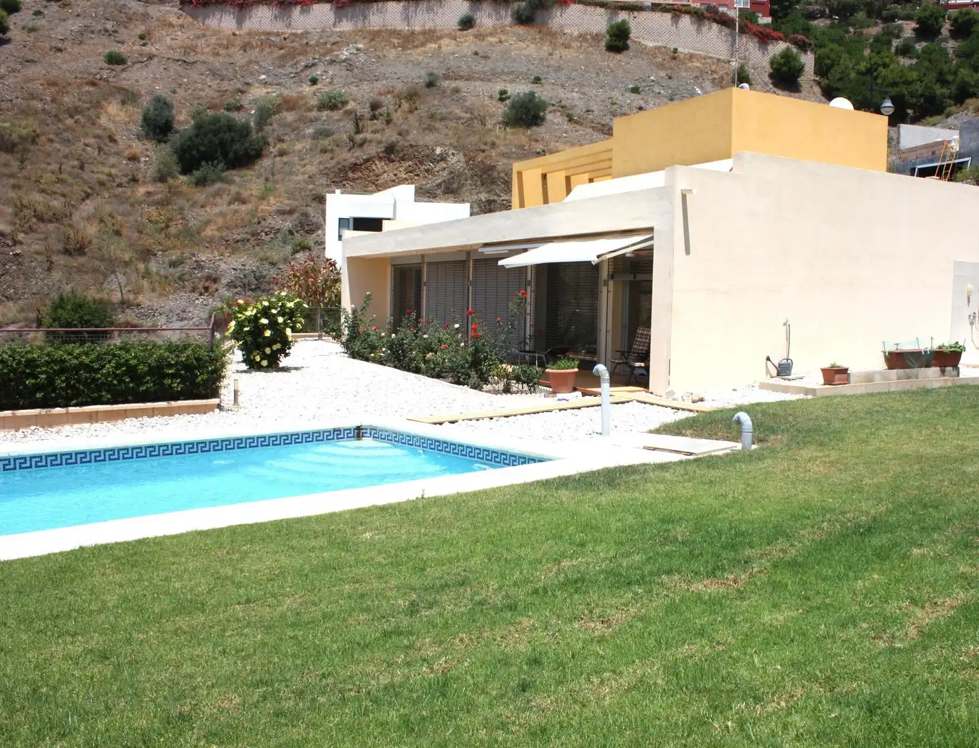 Jardí de Casa o xalet en venda en Torrox amb Aire condicionat, Jardí privat i Piscina