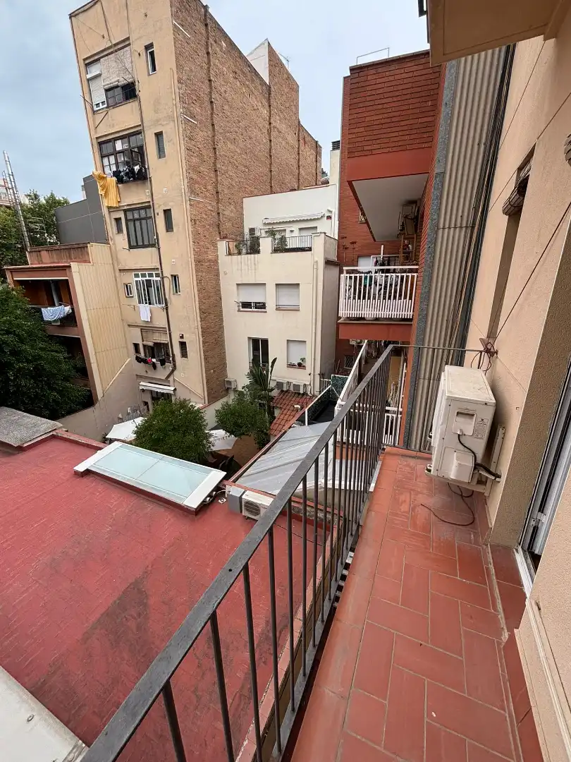 Terraza de Piso en venta en Barcelona con Aire acondicionado, Calefacción y Horno