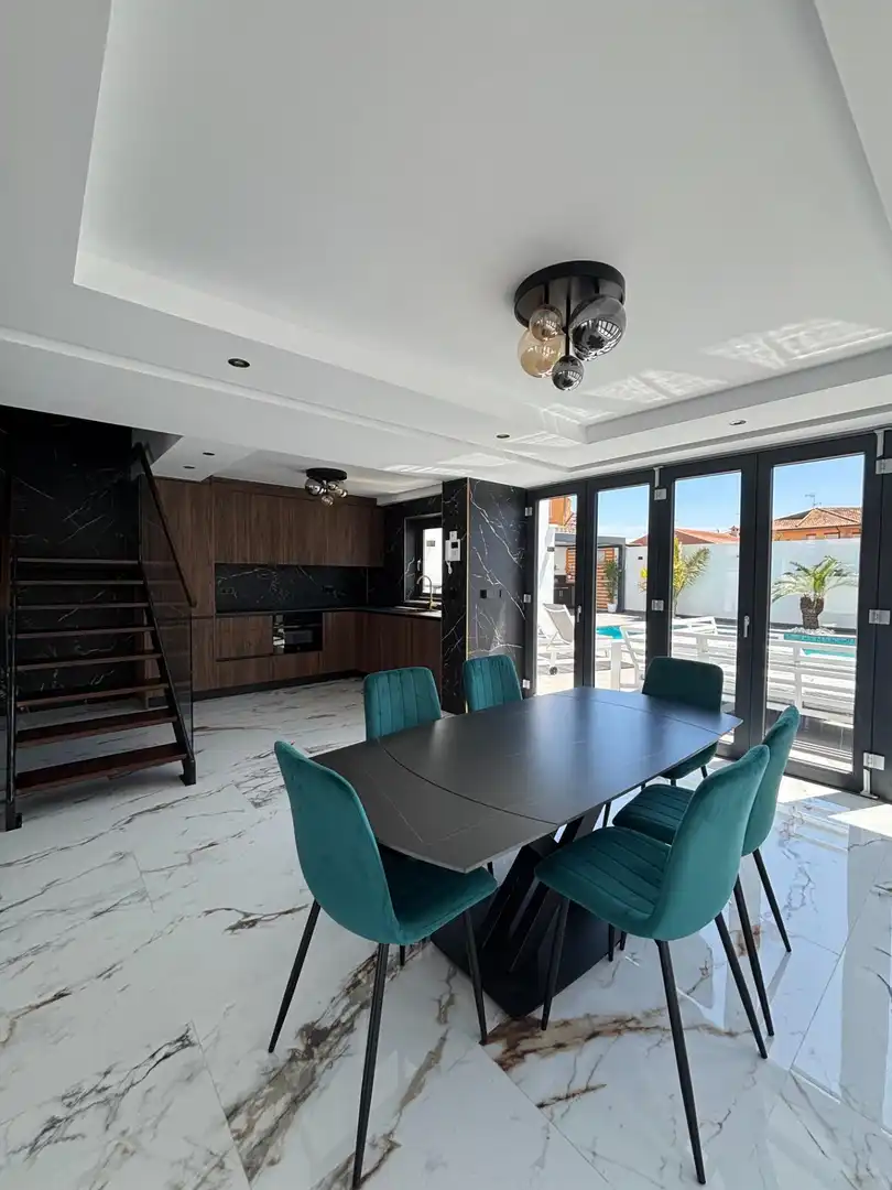 Comedor de Casa o chalet en venta en Cartagena con Aire acondicionado, Terraza y Piscina