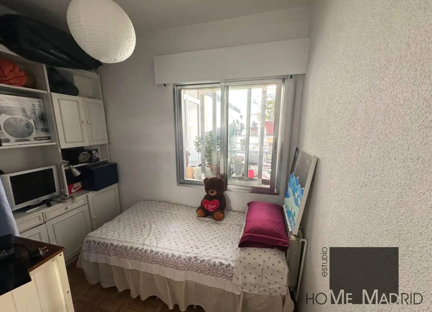 Dormitori de Pis en venda en Madrid amb Calefacció, Parquet i Terrassa