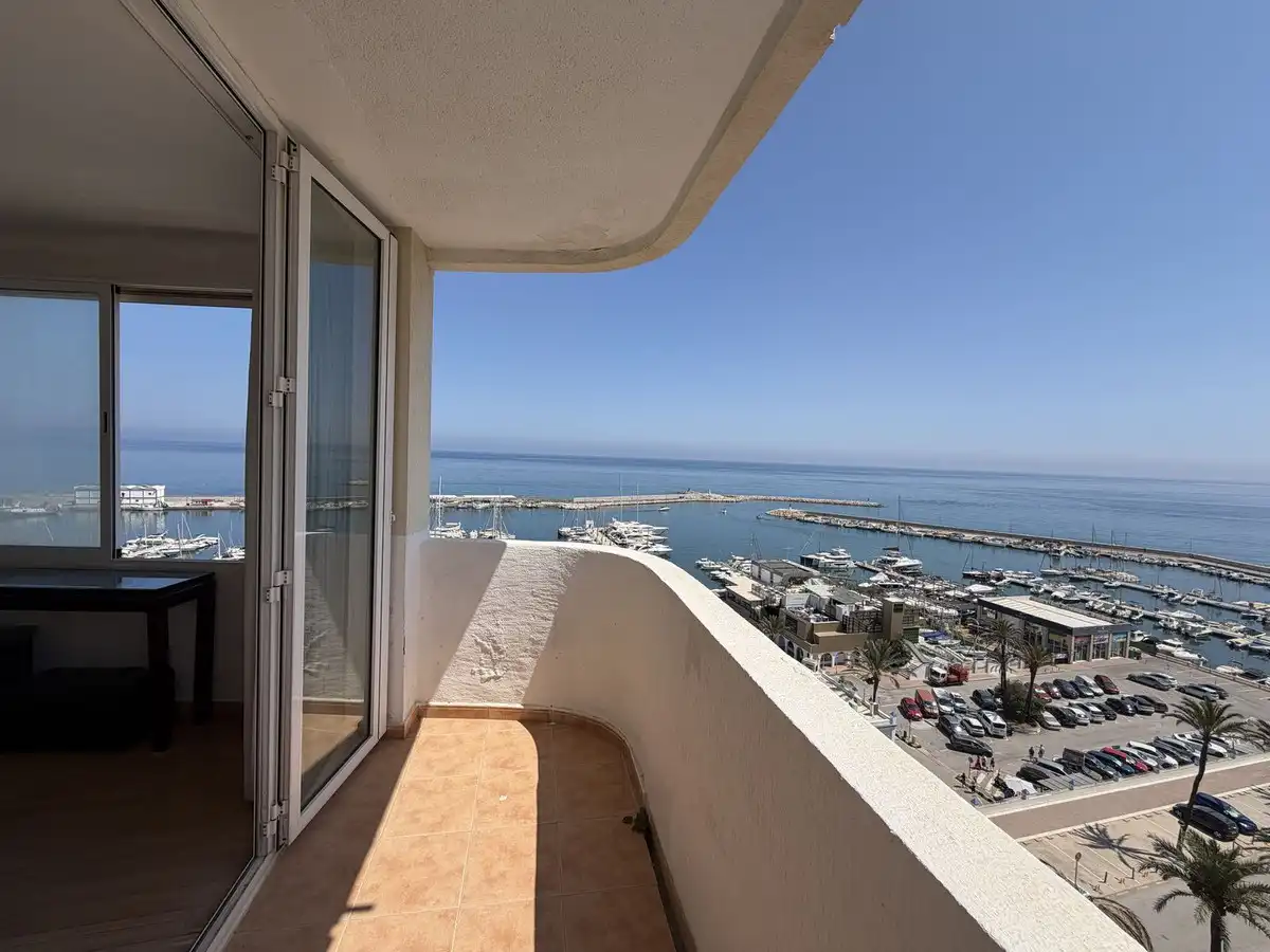 Appartement compact avec piscine à vendre à Estepona Pueblo, imagen 2