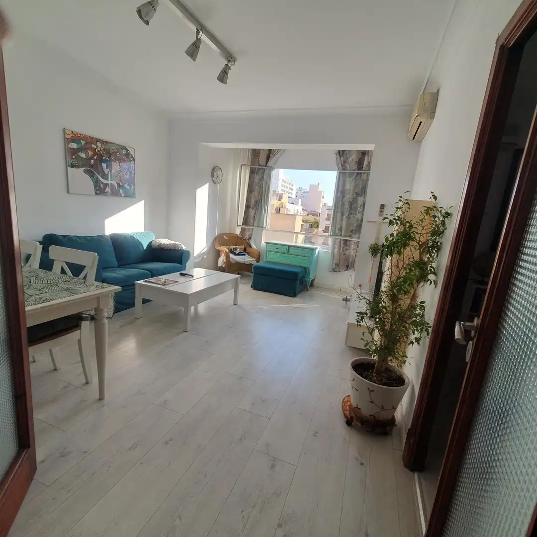 Sala d'estar de Pis en venda en  Palma de Mallorca amb Aire condicionat, Parquet i Terrassa