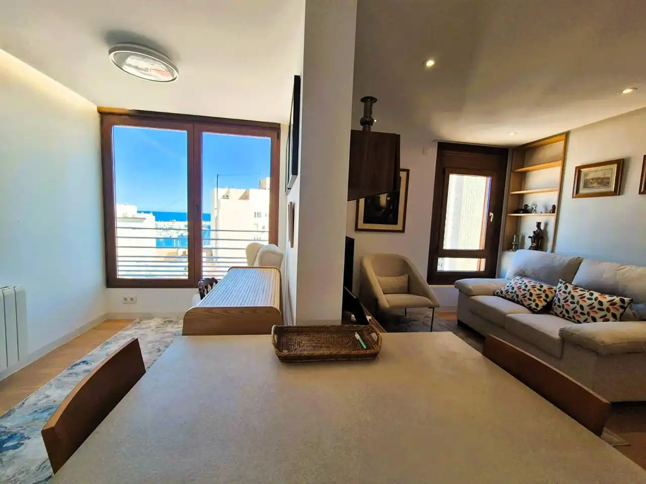 Sala d'estar de Pis de lloguer en Alicante / Alacant amb Aire condicionat i Moblat