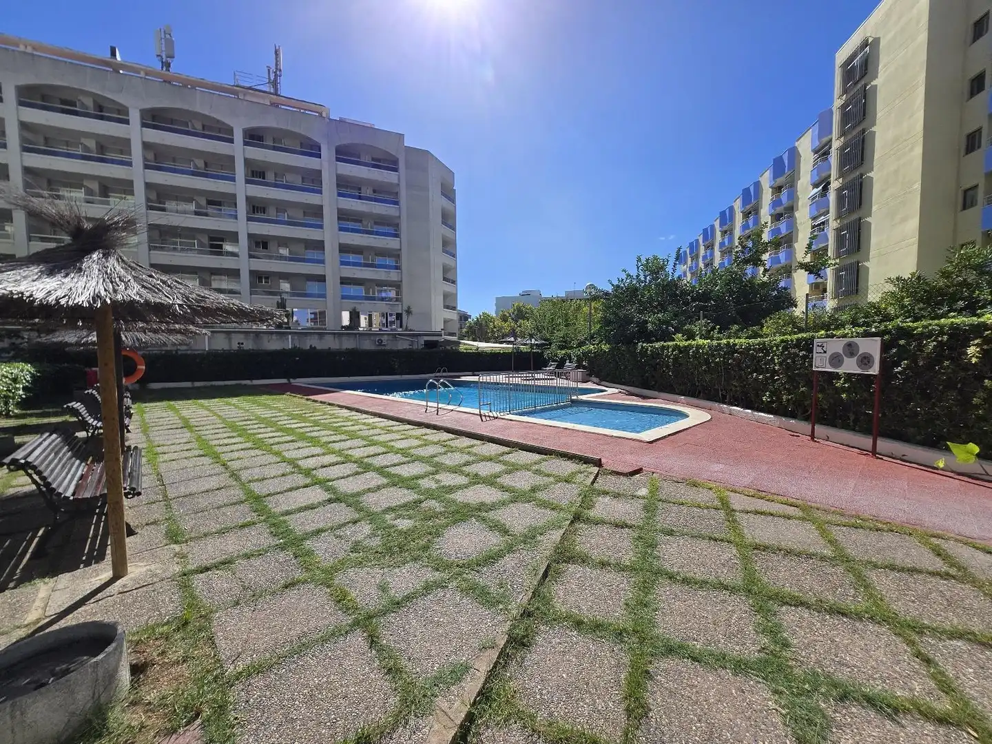Piscina de Pis en venda en Salou amb Aire condicionat, Calefacció i Moblat