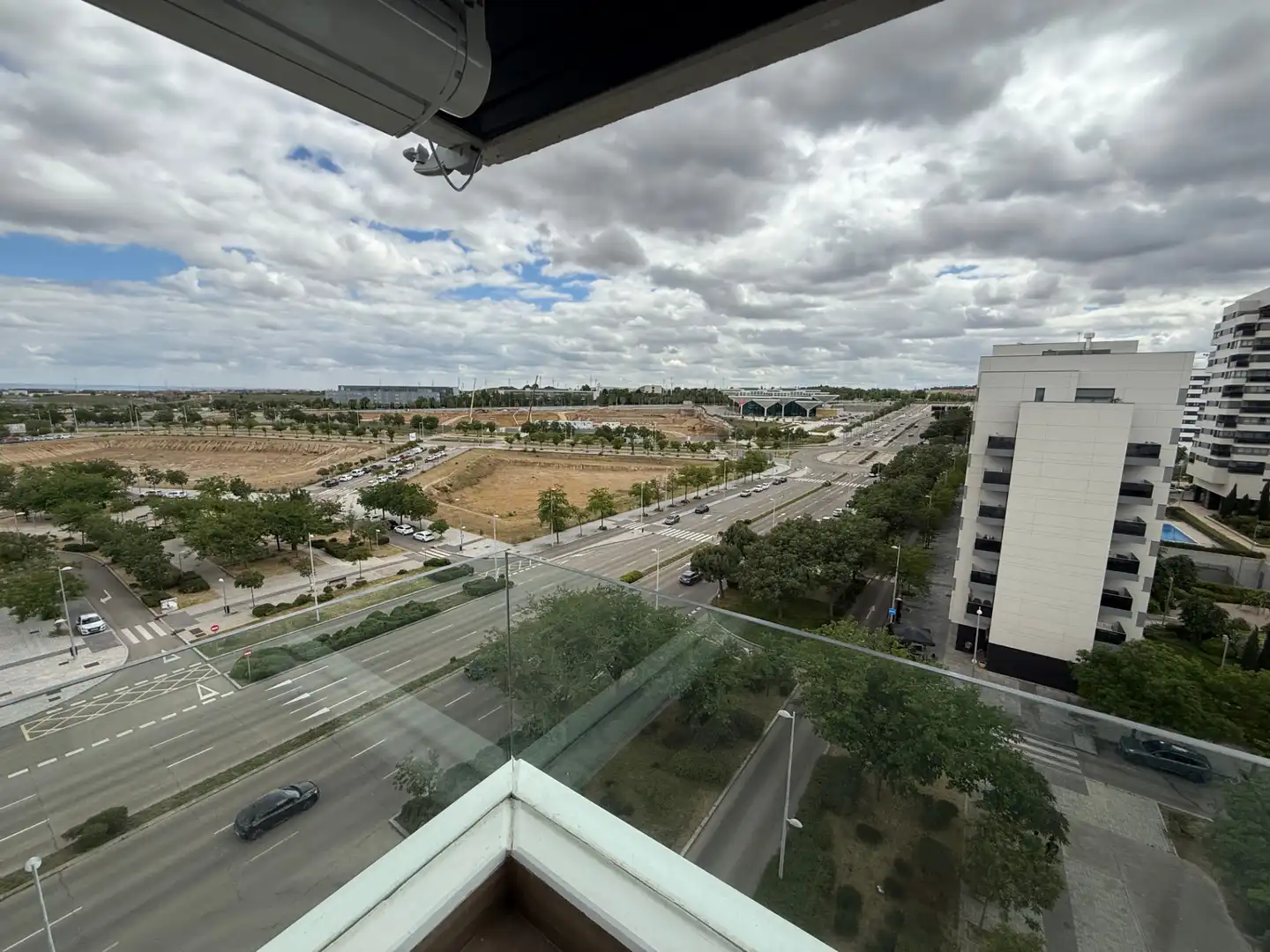 Exterior view of Flat for rent in Madrid  with Heating, Terrace and Storage room