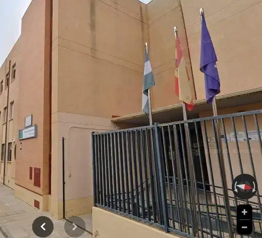 Vista exterior de Casa adosada en venda en Córdoba amb Aire condicionat, Calefacció i Piscina