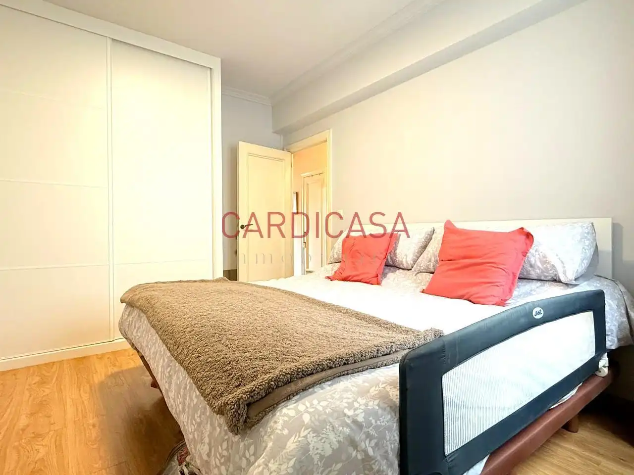 Habitación de Piso en venta en Vigo  con Calefacción y Parquet