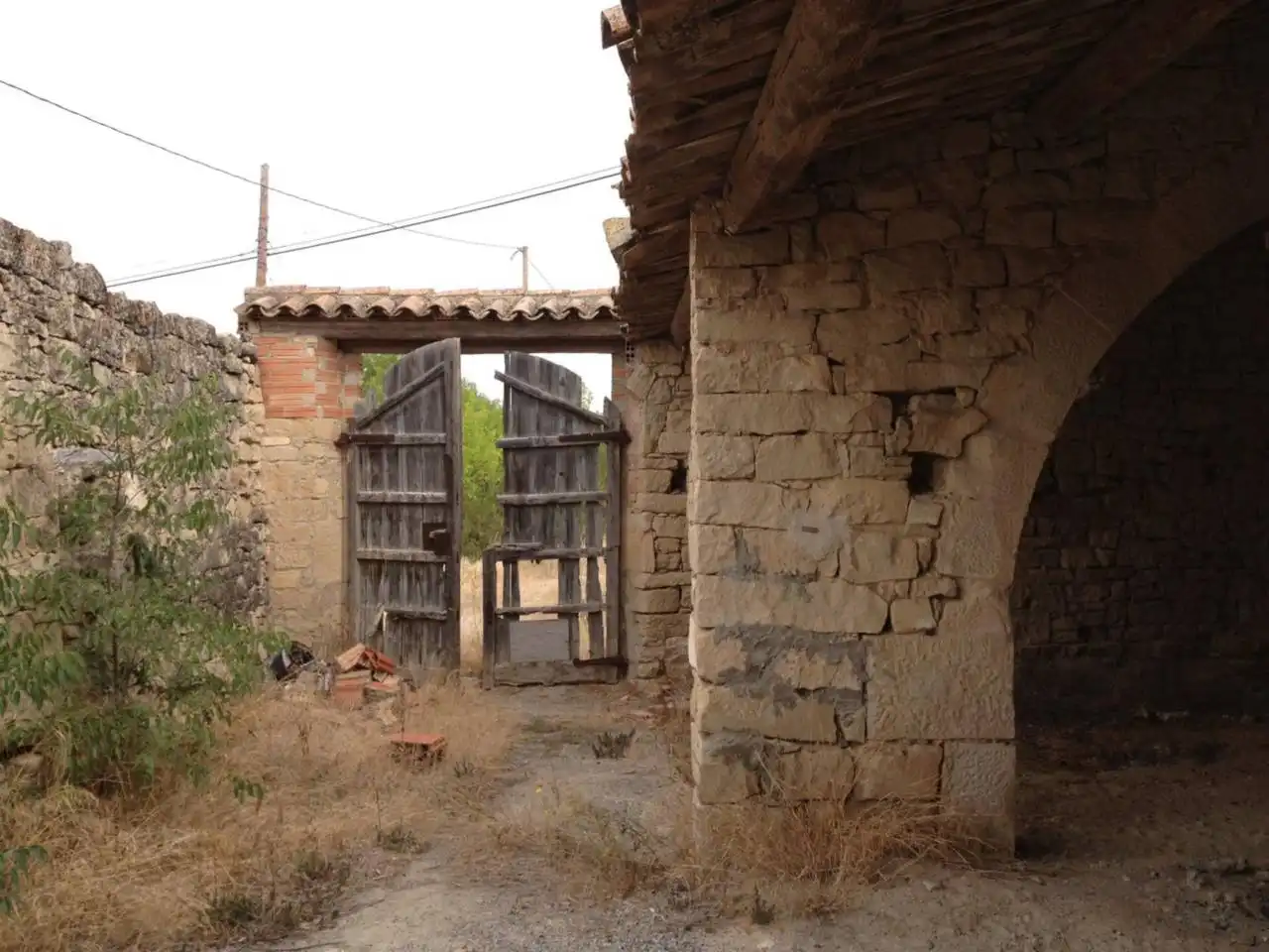 Finca rústica en venta en La Baronia de Rialb con Jardín privado