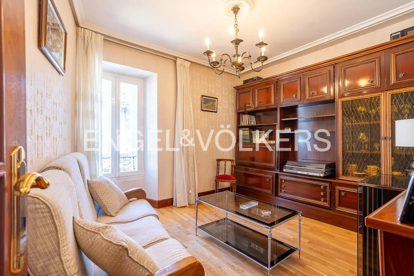 Sala d'estar de Casa adosada en venda en Reinosa, Cantabria