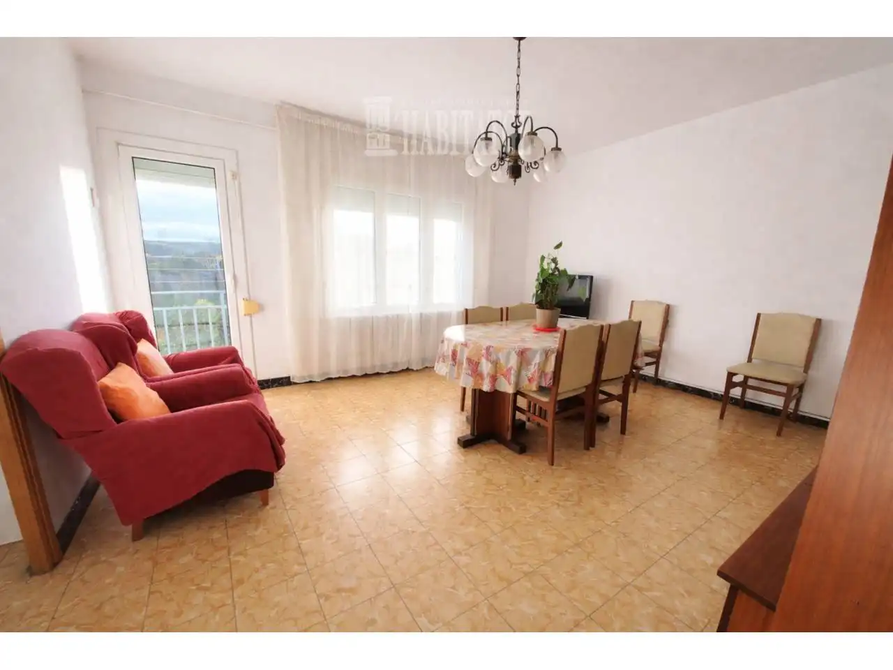 Sala de estar de Piso en venta en Torelló con Calefacción, Trastero y Balcón