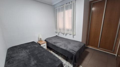 Foto 3 de Apartamento de alquiler en Centro - Muelle Pesquero, Torrevieja