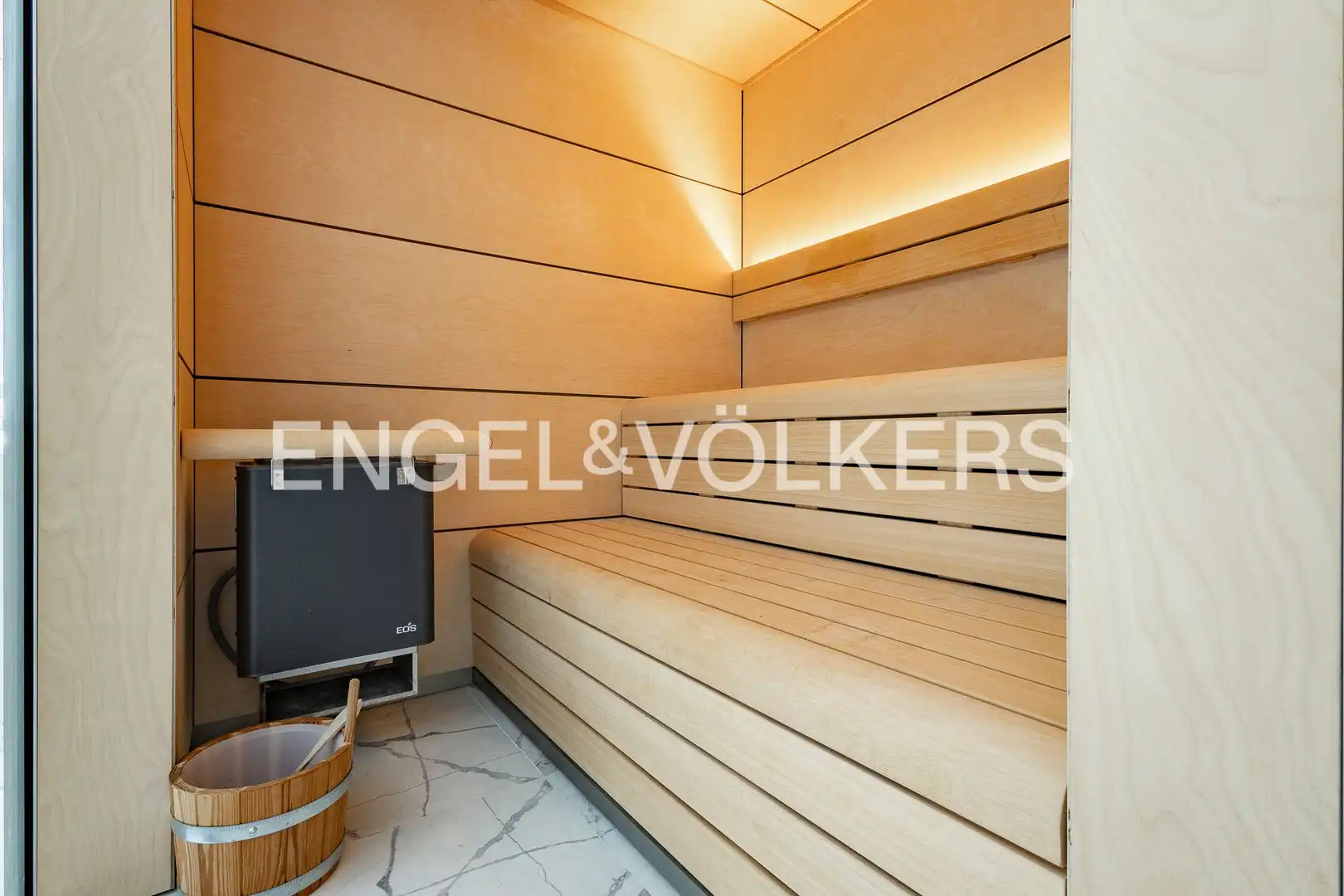 Balcony of Houses for sale in Castelldefels  with Air Conditioner, Heating and Swimming Pool