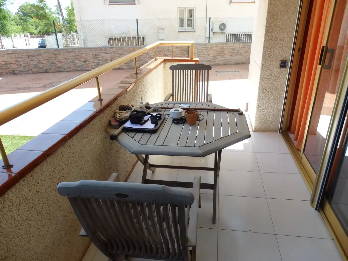 Terrasse von Erdgeschoss zum Verkauf in Mont-roig del Camp mit Klimaanlage, Privatgarten und Terrasse