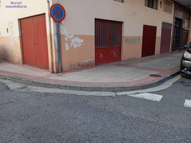 Local comercial en Venta en Calle DUQUES DE NAJERA en Jesuitas