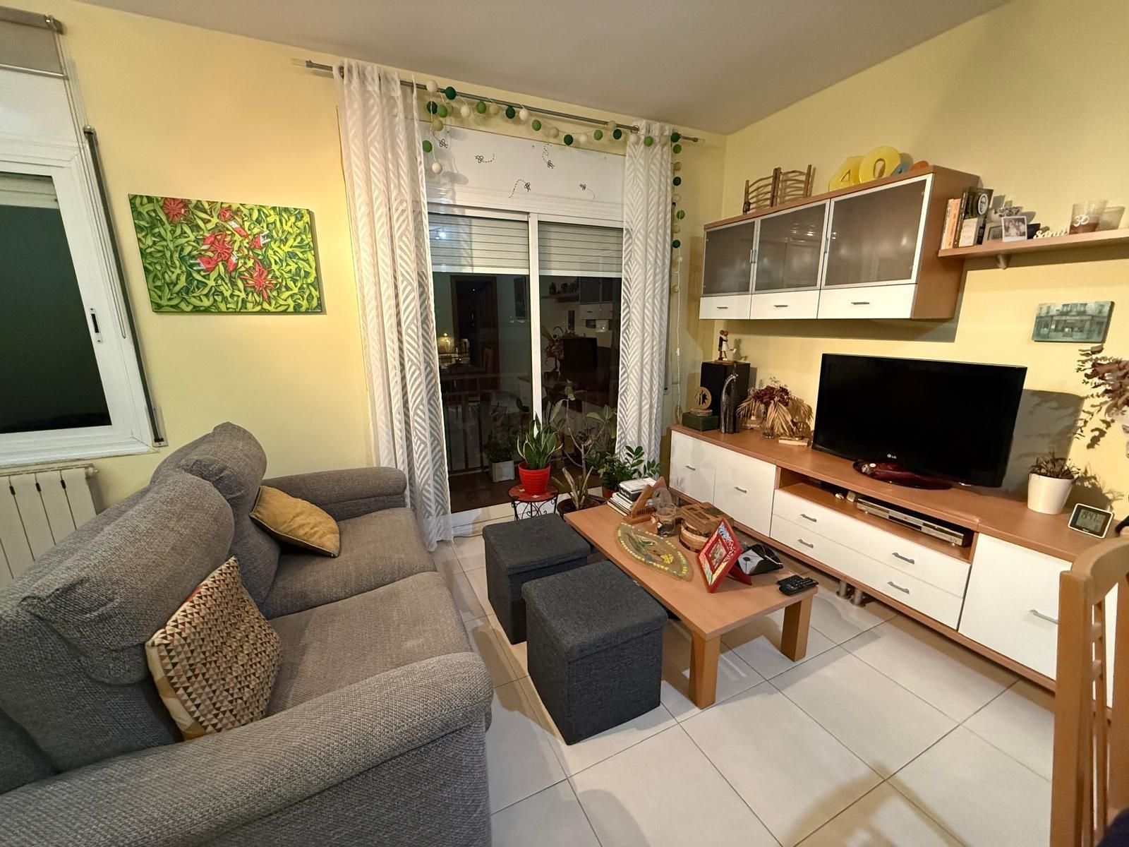 Living room of Flat for sale in Sabadell  with Heating and Balcony
