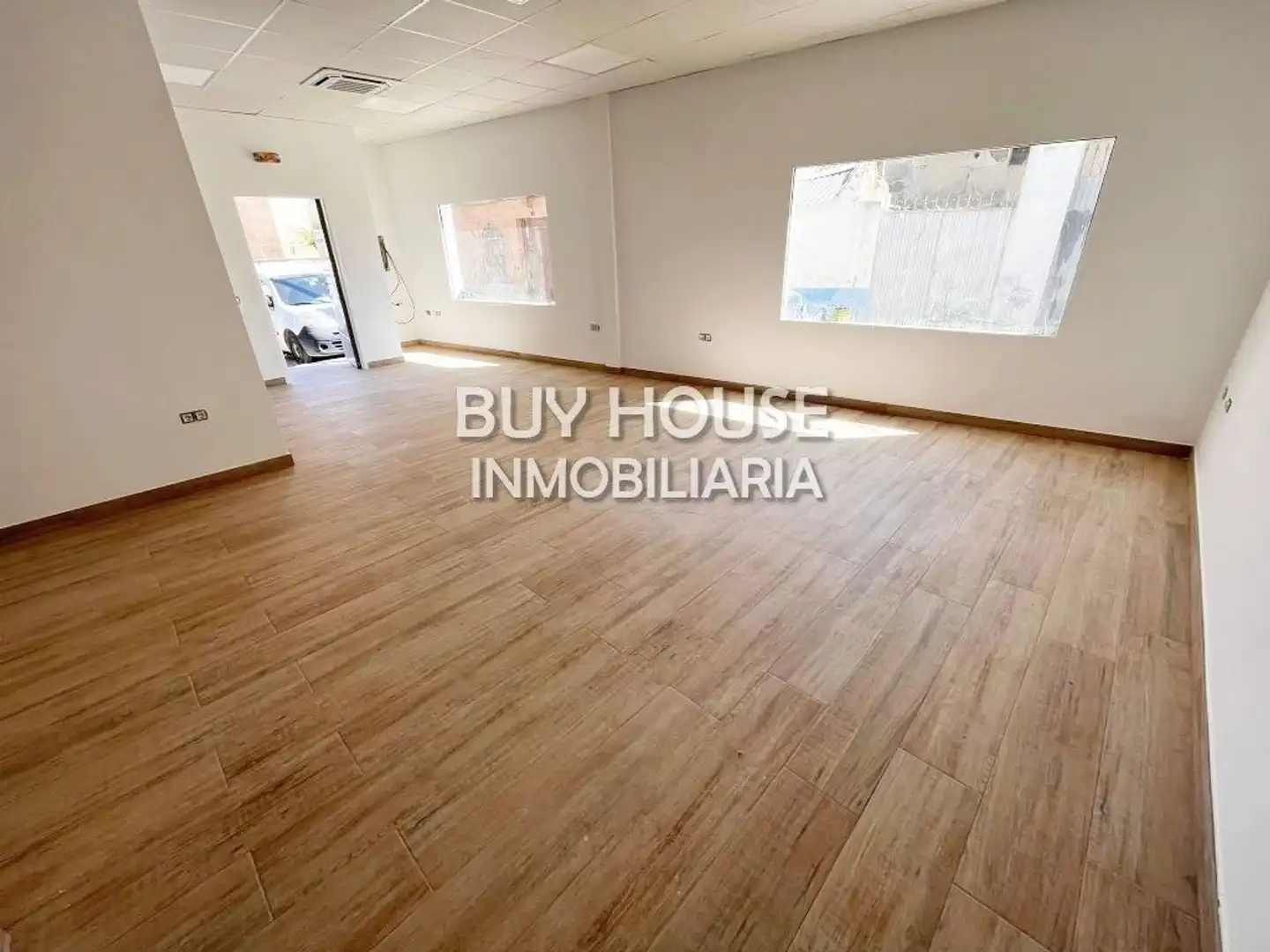 Local comercial en venda a Plaza Constitución 8