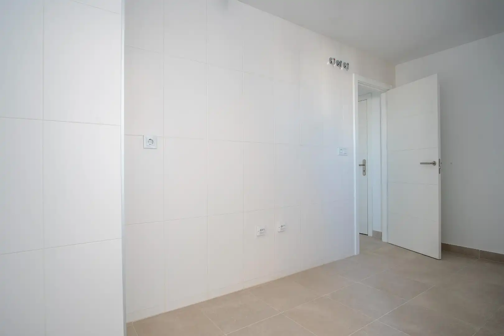 Wohnung zum Verkauf in San Fernando mit Klimaanlage, Heizung und Terrasse