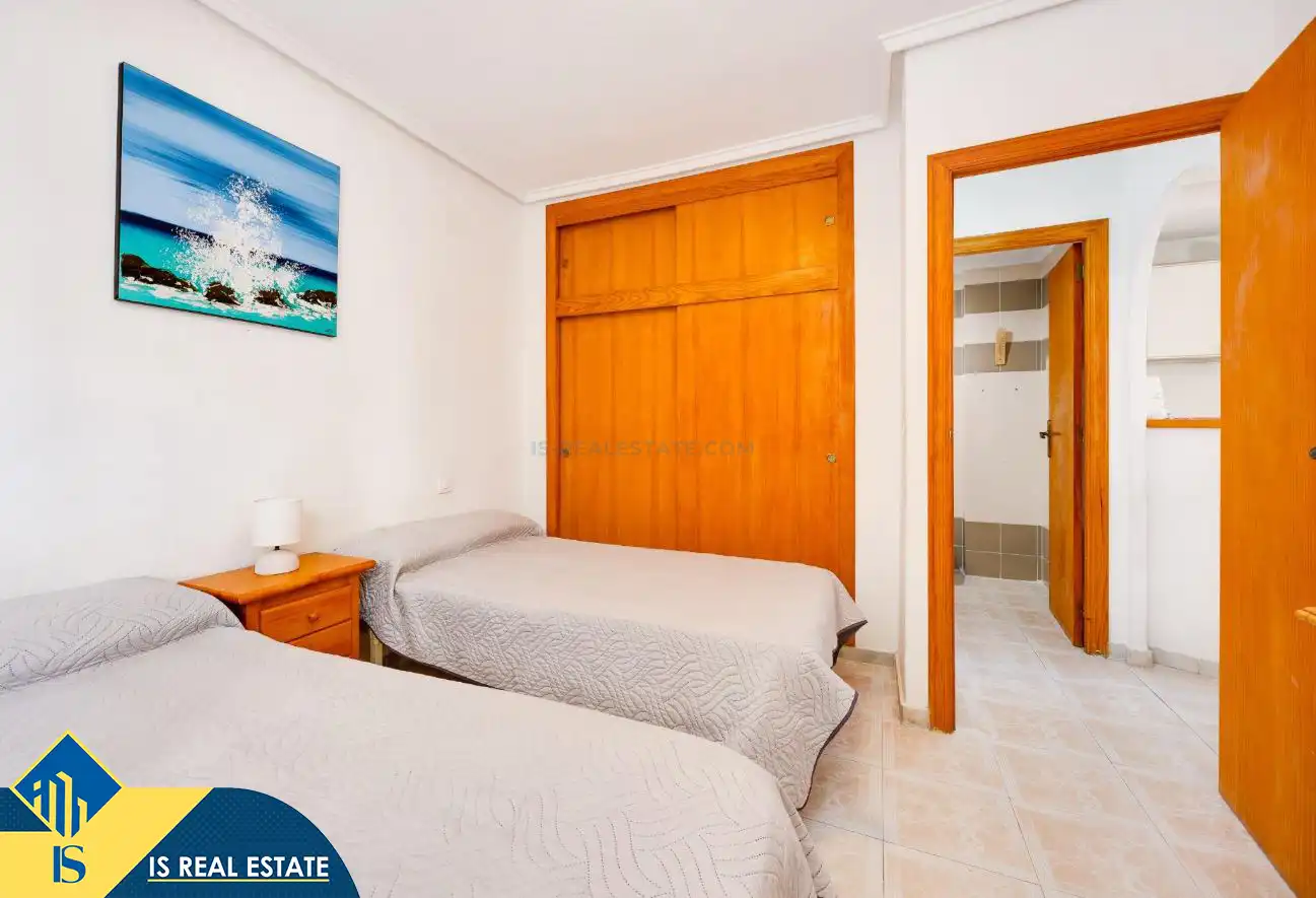 Bedroom of Apartments for sale in Torrevieja  with Heating, Terrace and Furnished